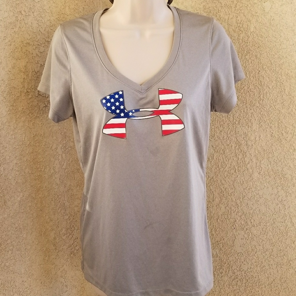 Under Armour short sleeve vneck loose gray shirt M